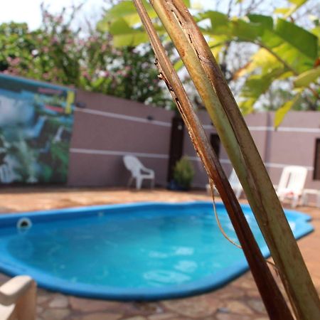Residencial Noelia Hostel Puerto Iguazú Extérieur photo