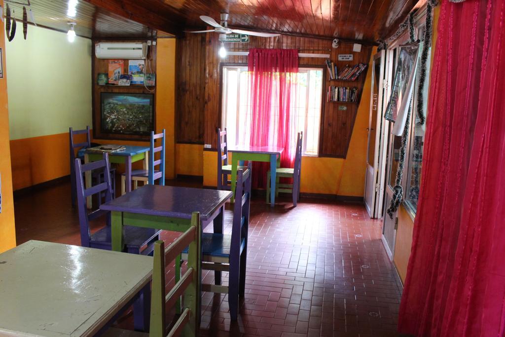Residencial Noelia Hostel Puerto Iguazú Extérieur photo