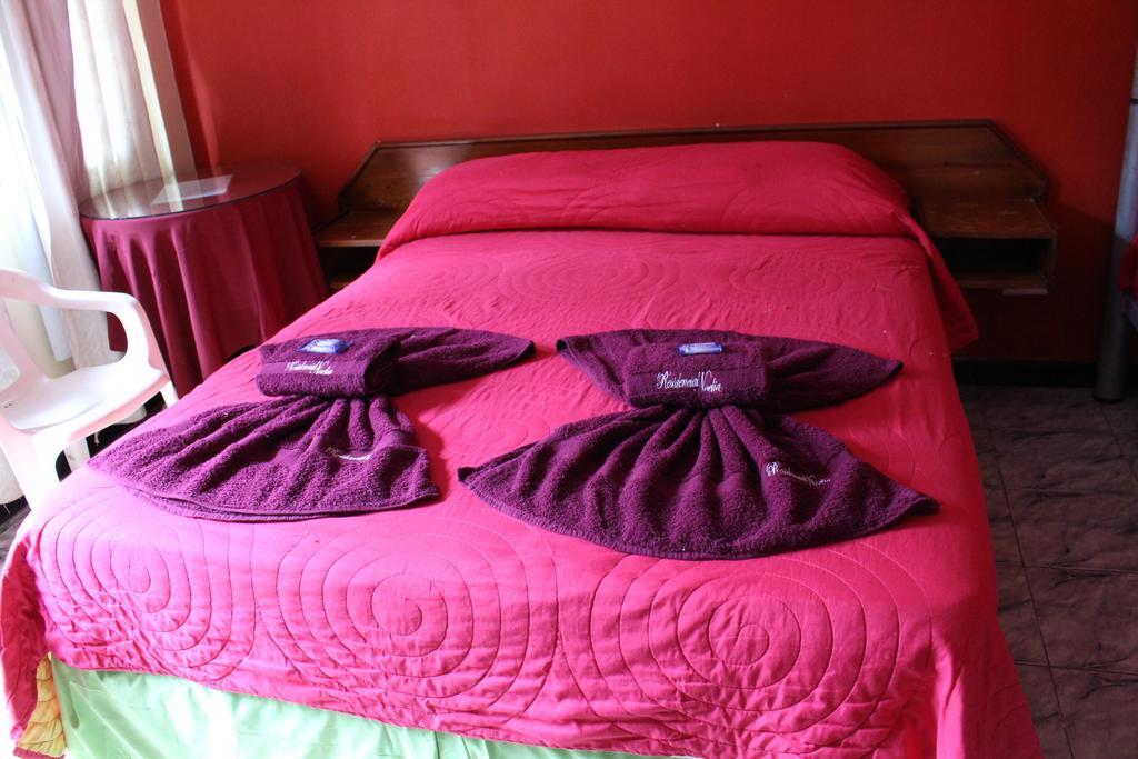 Residencial Noelia Hostel Puerto Iguazú Extérieur photo