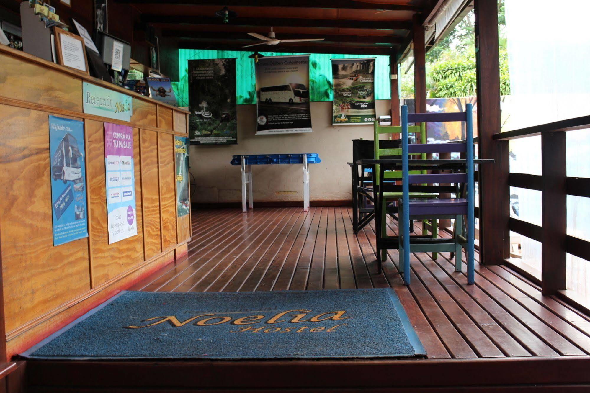 Residencial Noelia Hostel Puerto Iguazú Extérieur photo