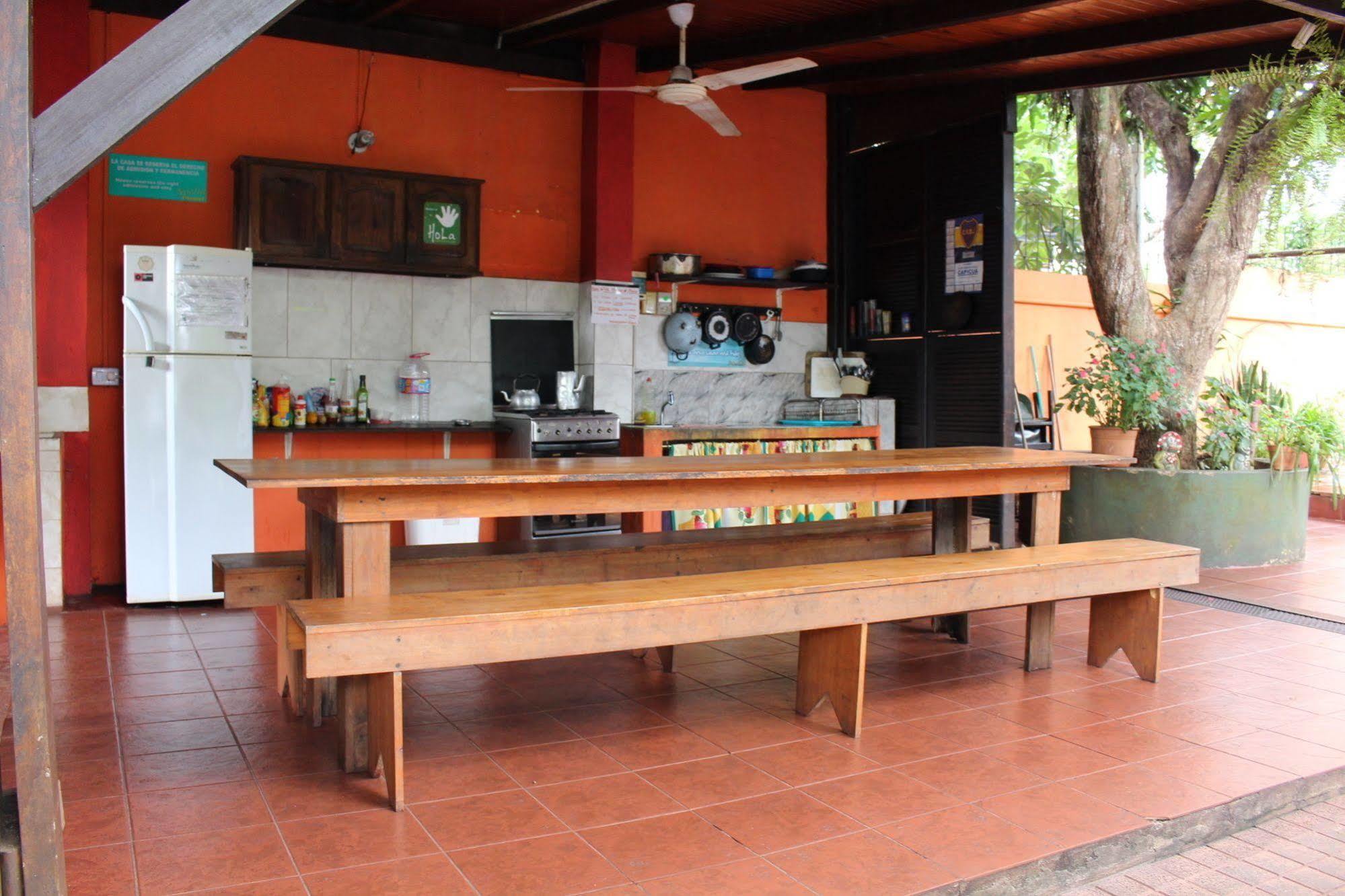 Residencial Noelia Hostel Puerto Iguazú Extérieur photo