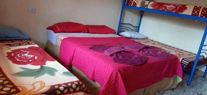 Residencial Noelia Hostel Puerto Iguazú Extérieur photo